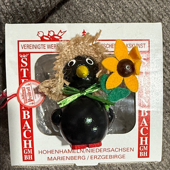 Steinbach Black Bird Holiday Ornament - Picture 4 of 4